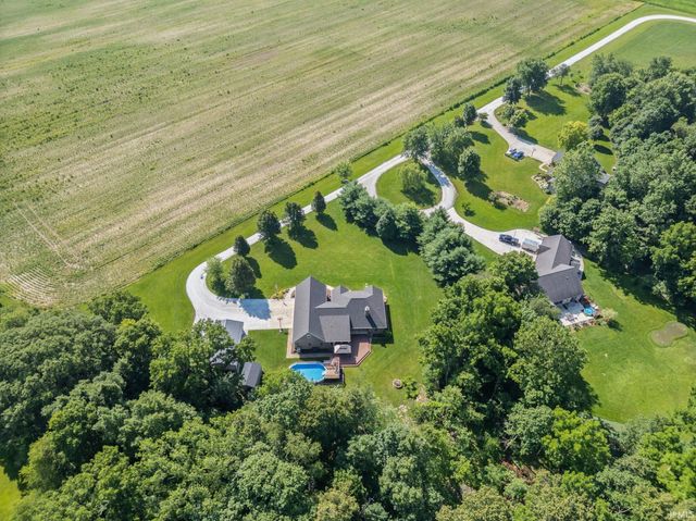 7287 N 900 East, Lafayette, IN 47905