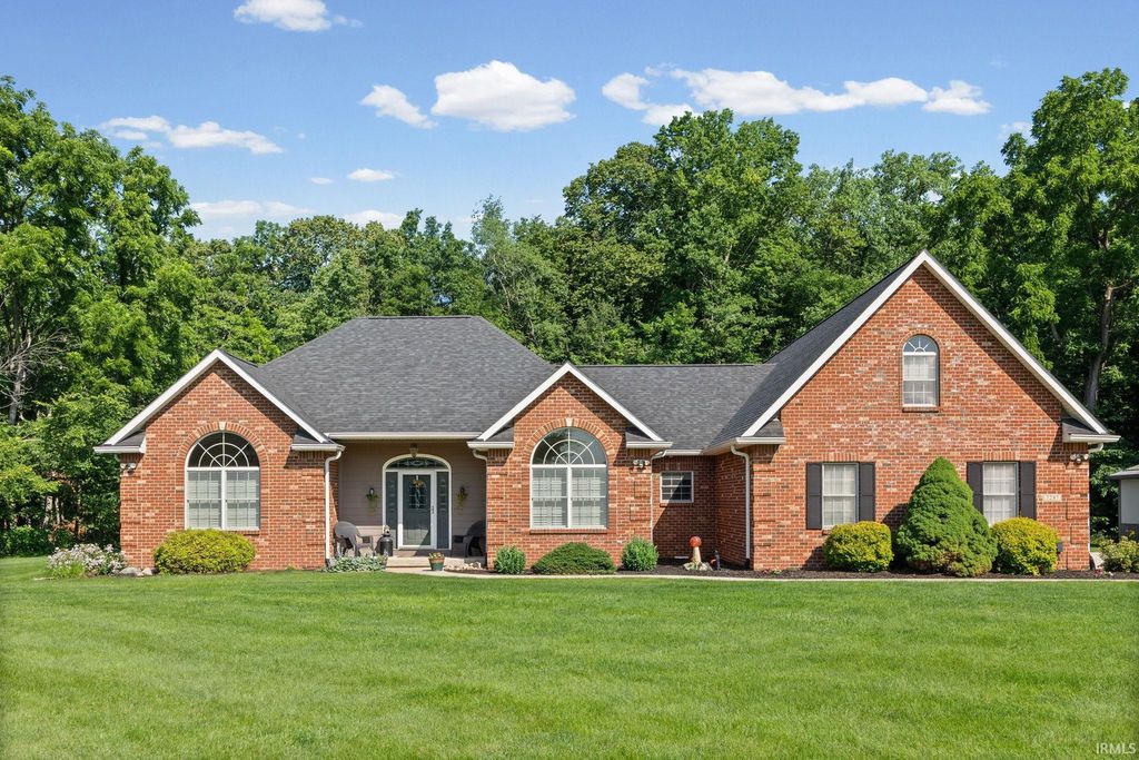 7287 N 900 East, Lafayette, IN 47905
