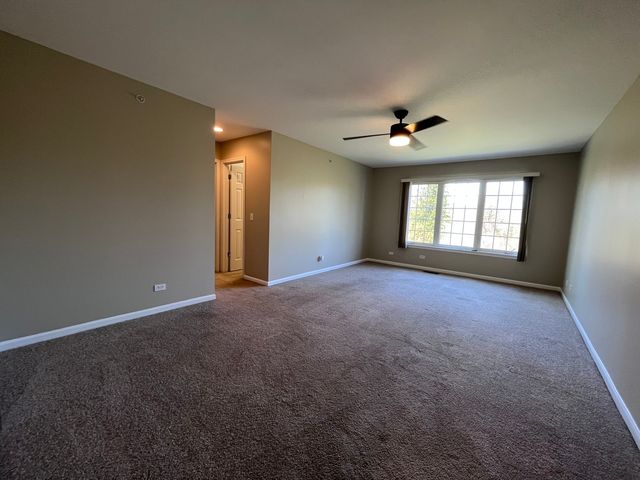 6384 Cunningham Court, Gurnee, IL 60031