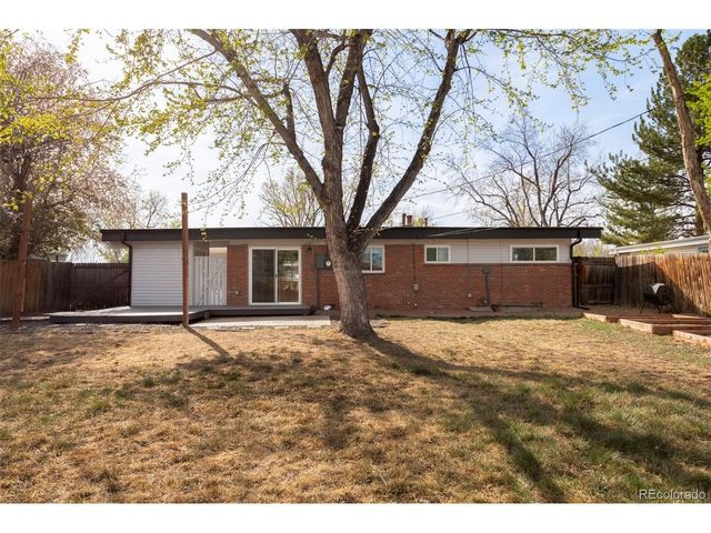 5930 Dudley St, Arvada, CO 80004