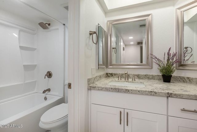 7557 N Dreamy Draw Drive Unit 150, Phoenix, AZ 85020