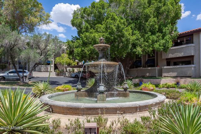 7557 N Dreamy Draw Drive Unit 150, Phoenix, AZ 85020