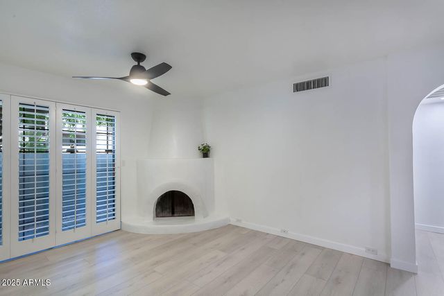 7557 N Dreamy Draw Drive Unit 150, Phoenix, AZ 85020