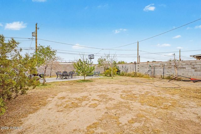8211 S CALLE BELLA Vista, Guadalupe, AZ 85283