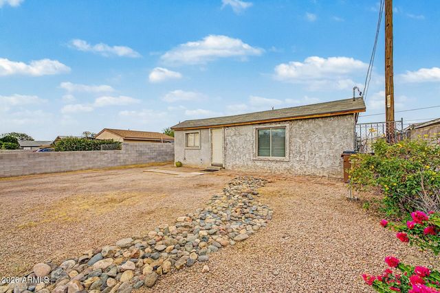 8211 S CALLE BELLA Vista, Guadalupe, AZ 85283