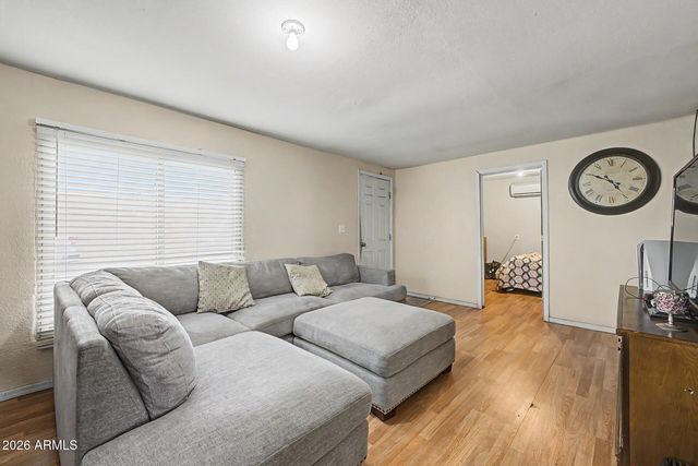 8211 S CALLE BELLA Vista, Guadalupe, AZ 85283