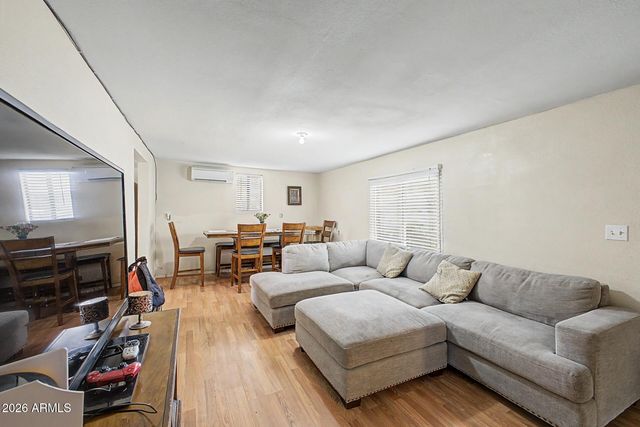 8211 S CALLE BELLA Vista, Guadalupe, AZ 85283