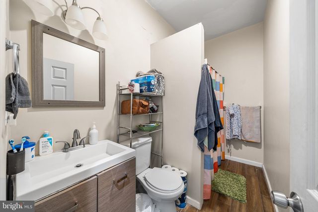 1221 W ALLEGHENY AVE, Philadelphia, PA 19133