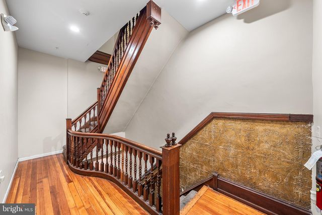 1221 W ALLEGHENY AVE, Philadelphia, PA 19133