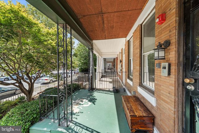 1221 W ALLEGHENY AVE, Philadelphia, PA 19133