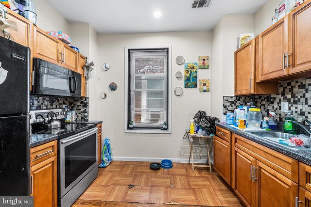 1221 W ALLEGHENY AVE, Philadelphia, PA 19133