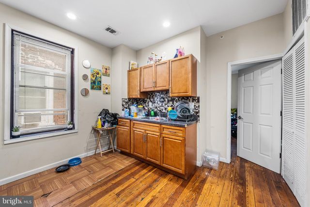 1221 W ALLEGHENY AVE, Philadelphia, PA 19133