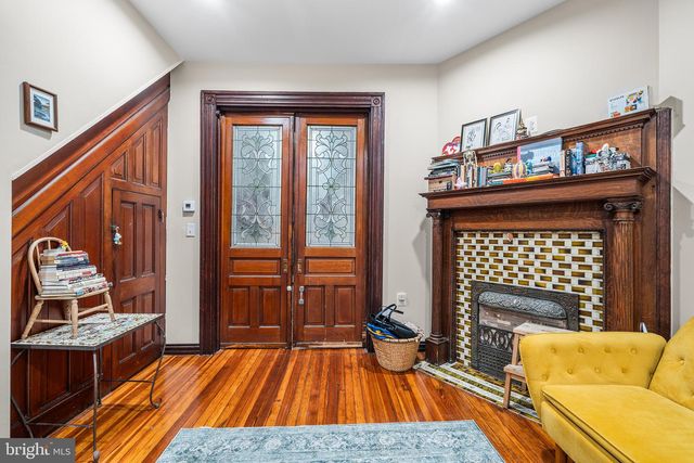 1221 W ALLEGHENY AVE, Philadelphia, PA 19133