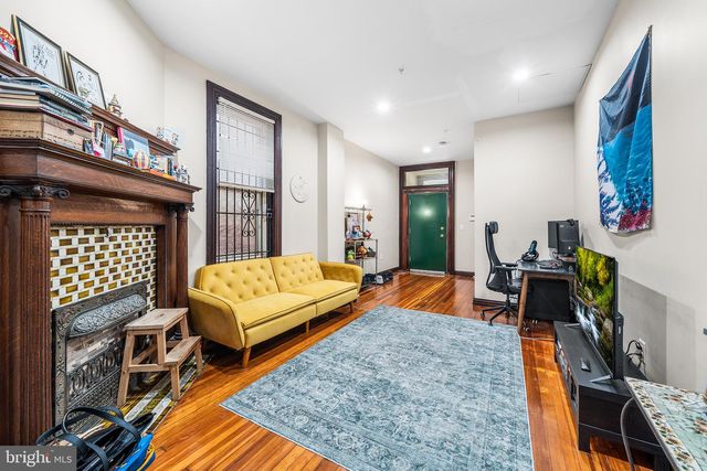 1221 W ALLEGHENY AVE, Philadelphia, PA 19133