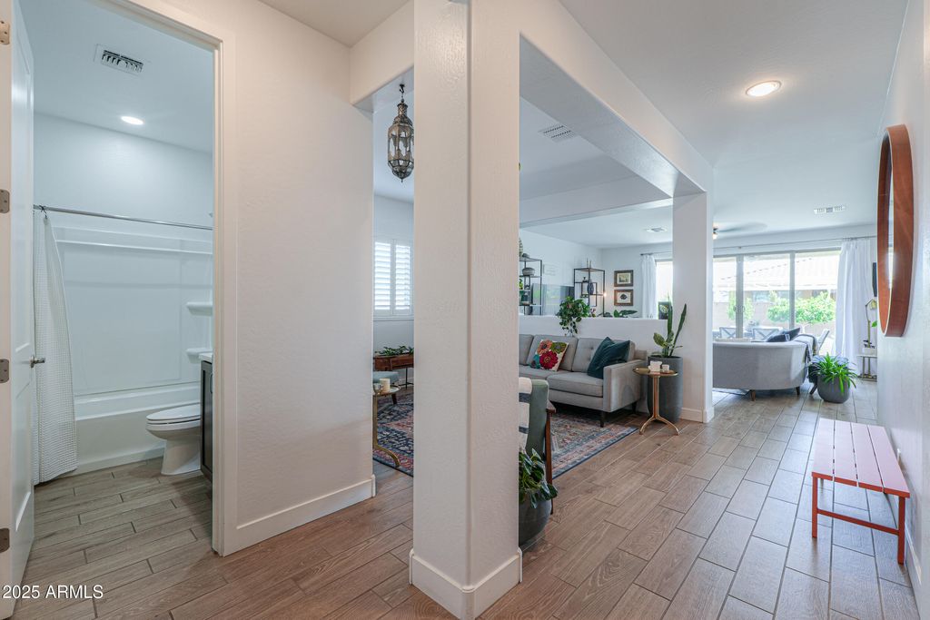 277 W GLACIER BAY Drive, San Tan Valley, AZ 85140 — photo 4