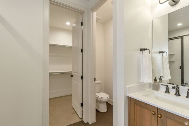 2132 N 725 W, Centerville, UT 84014