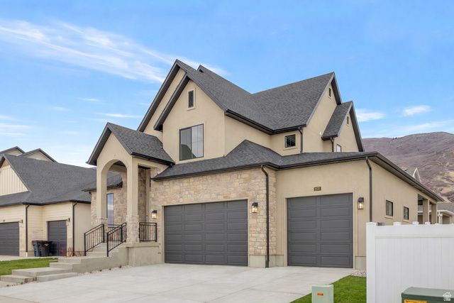 2132 N 725 W, Centerville, UT 84014