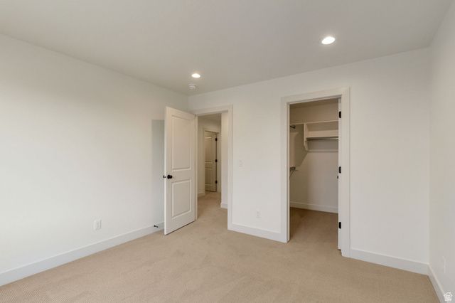 2132 N 725 W, Centerville, UT 84014