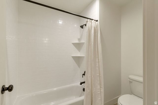 2132 N 725 W, Centerville, UT 84014