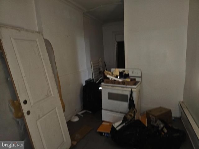 2139 W DIAMOND ST, Philadelphia, PA 19121