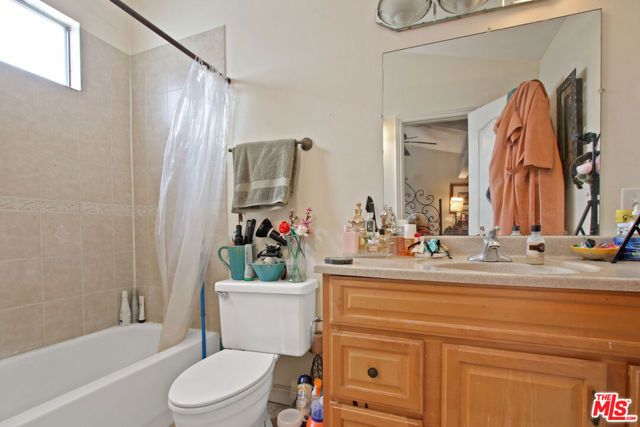 550 W Regent Street 330, Inglewood, CA 90301