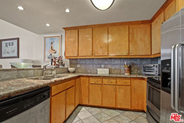 550 W Regent Street 330, Inglewood, CA 90301