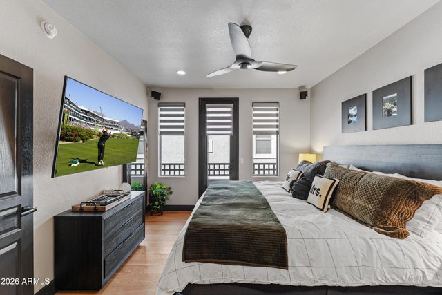 15221 N CLUBGATE Drive 2077, Scottsdale, AZ 85254