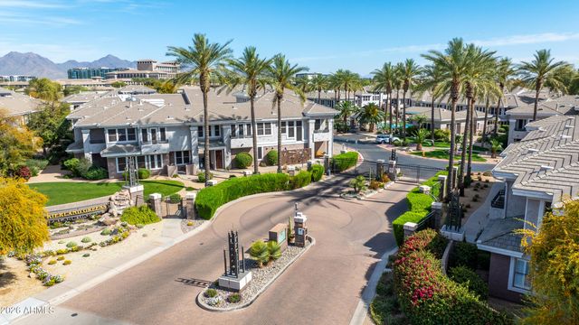 15221 N CLUBGATE Drive 2077, Scottsdale, AZ 85254