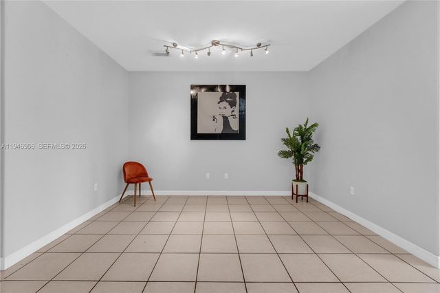 5400 NW 107th Ave 401, Doral, FL 33178