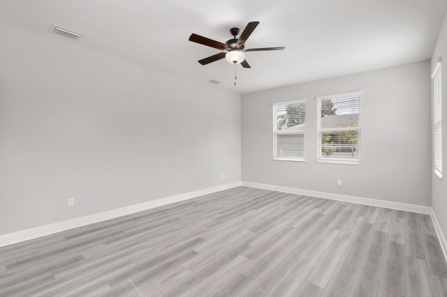 8016 102nd Court, Vero Beach, FL 32967