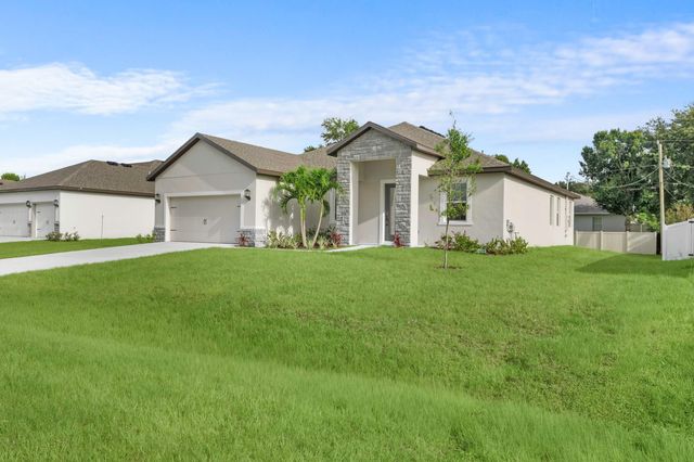 8016 102nd Court, Vero Beach, FL 32967