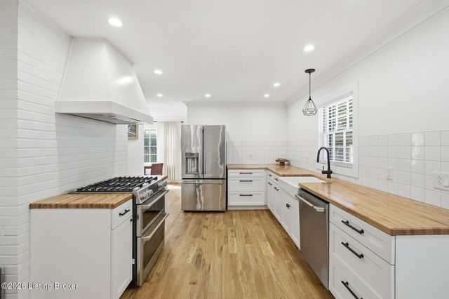 2808 Arden Rd, Louisville, KY 40220