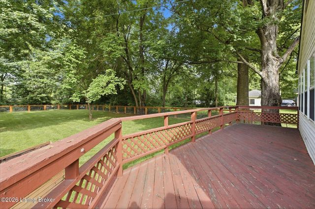 2808 Arden Rd, Louisville, KY 40220
