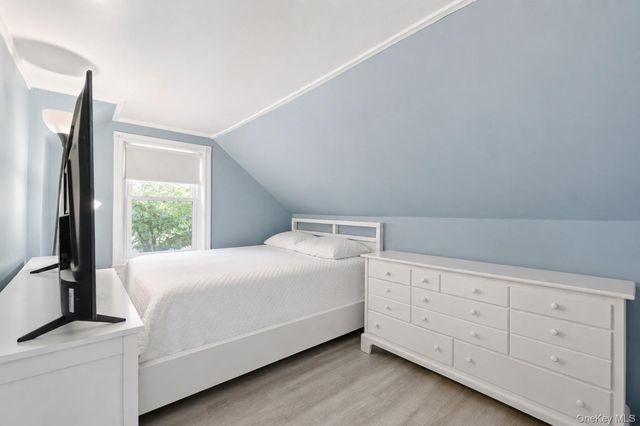 54 Linden Lane, Shirley, NY 11967