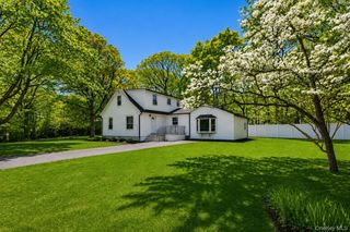 54 Linden Lane, Shirley, NY 11967