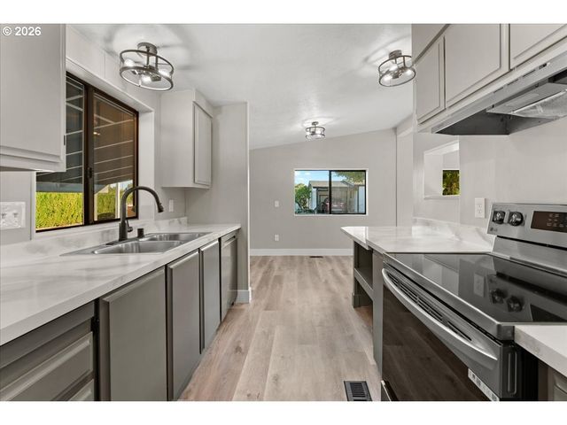 507 Ne 99TH St, Vancouver, WA 98665