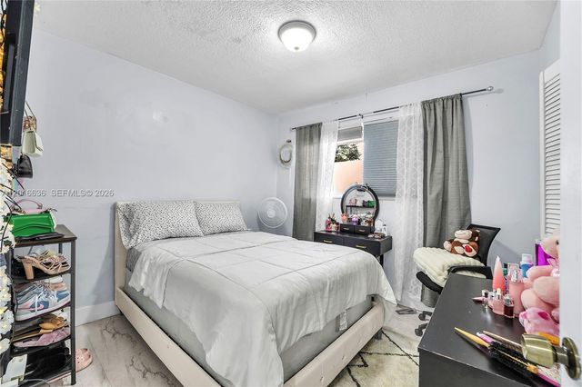 900 N 70th Ave, Hollywood, FL 33024