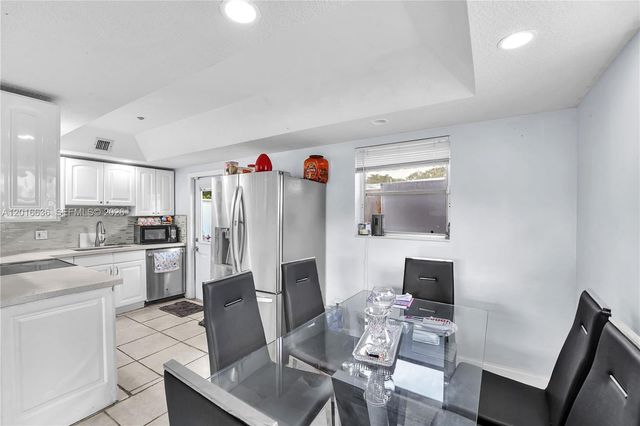 900 N 70th Ave, Hollywood, FL 33024