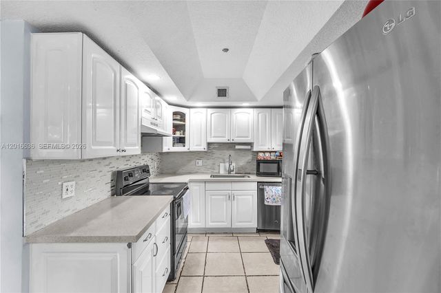 900 N 70th Ave, Hollywood, FL 33024