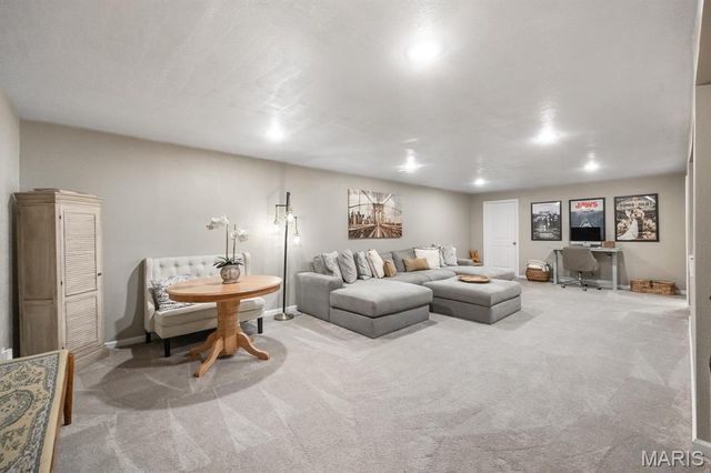 804 Bluff Ridge Ln Lane, Shiloh, IL 62221