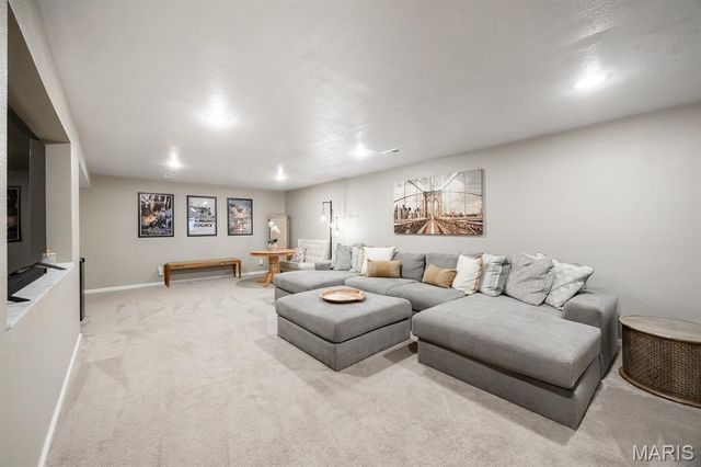 804 Bluff Ridge Ln Lane, Shiloh, IL 62221