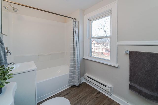 1711 NE 22nd Avenue NE, Minneapolis, MN 55418