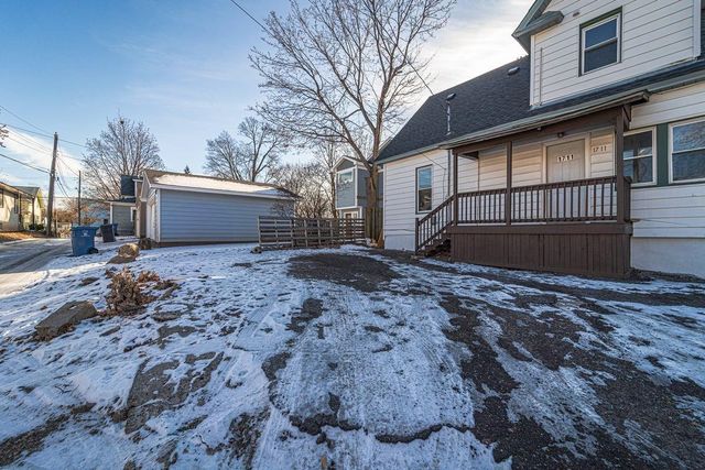 1711 NE 22nd Avenue NE, Minneapolis, MN 55418