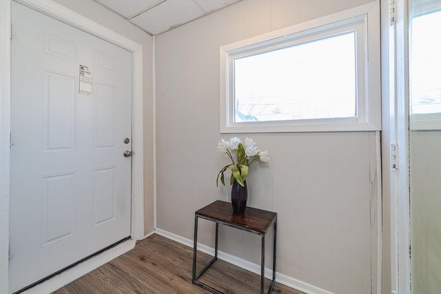 1711 NE 22nd Avenue NE, Minneapolis, MN 55418