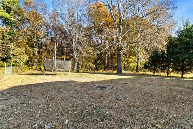 6390 EXECUTIVE Drive, Winston, GA 30187