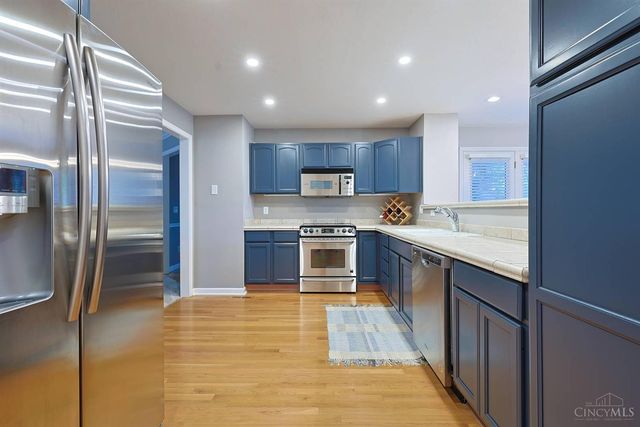 5614 Williamsburg Way, Fairfield, OH 45014