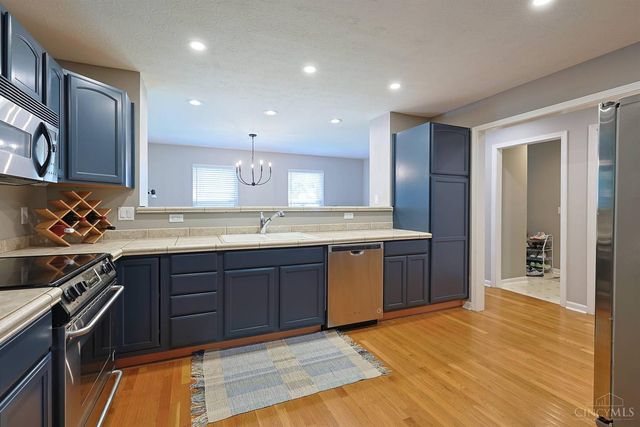 5614 Williamsburg Way, Fairfield, OH 45014