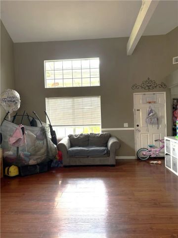 321 Avenue 12, Lake Elsinore, CA 92530