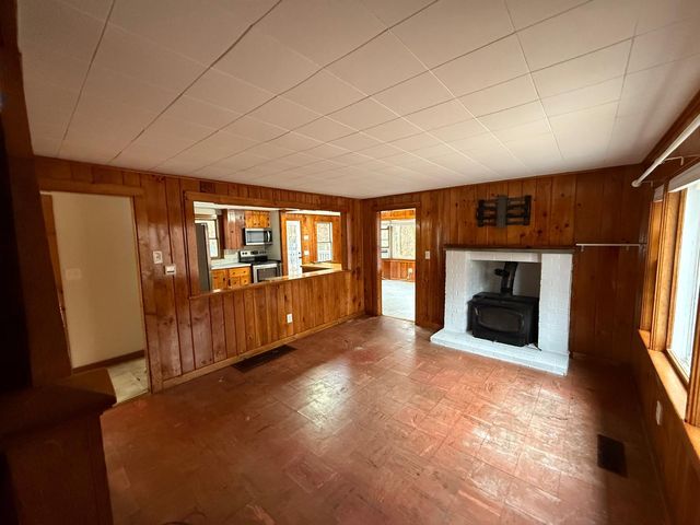 86 Lowell Road, Mashpee, MA 02649