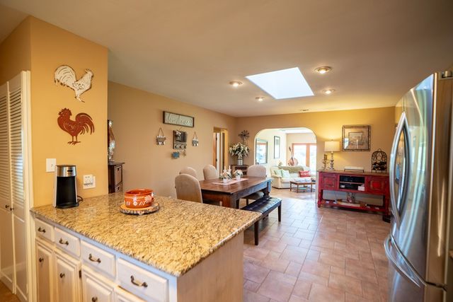 3273 Privilege Creek Rd, Pipe Creek, TX 78063